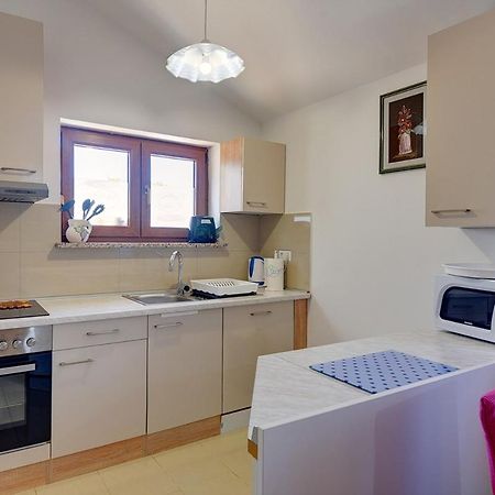 Holiday Home Jasminka Medulin Buitenkant foto